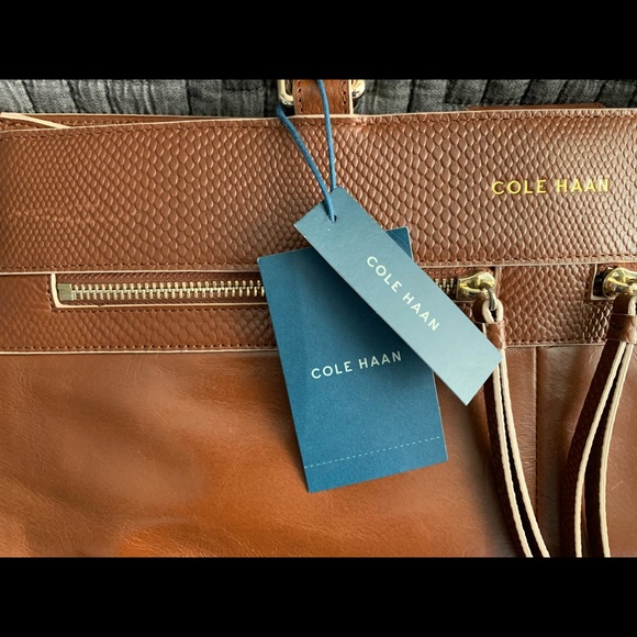 Cole Hahn Large Tote - REESE - Picture 12 of 15